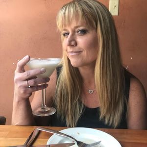 Meet your Posher, Rhonda